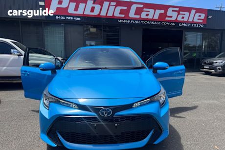 Blue 2019 Toyota Corolla Hatchback Ascent Sport + Navi (Hybrid)