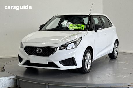 White 2024 MG MG3 Hatchback Core