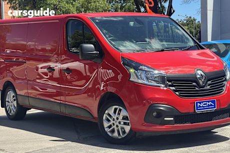 Red 2019 Renault Trafic Van L2 Lwb Premium (103Kw)