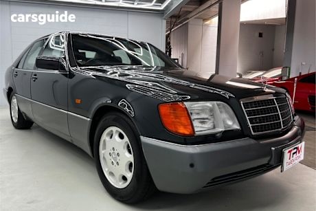 Grey 1995 Mercedes-Benz S500 Sedan L