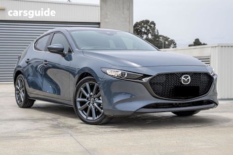 Grey 2022 Mazda 3 Hatchback G20 Evolve