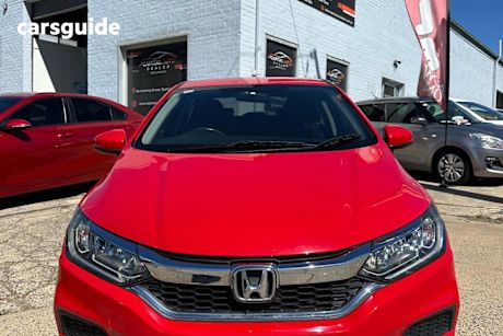 Red 2017 Honda City Sedan Vti
