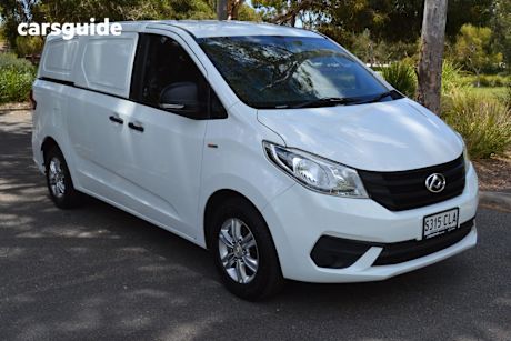 White 2021 LDV G10 Van Barn Door