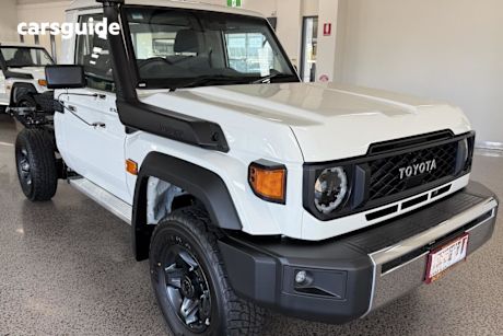 White 2025 Toyota Landcruiser Cab Chassis Lc79 Gxl + Diff Locks
