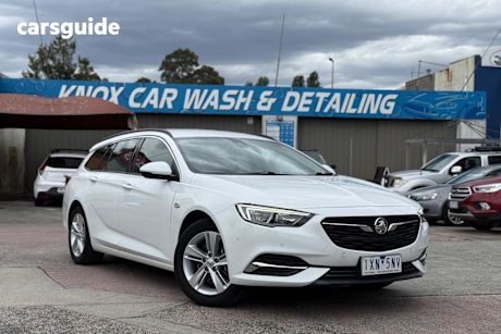 White 2018 Holden Commodore Sportswagon Rs
