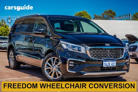 Black 2019 Kia Carnival Wagon Platinum