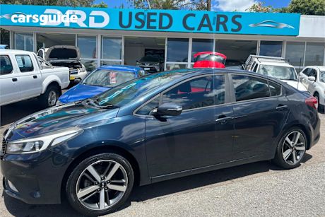 Blue 2017 Kia Cerato Sedan Sport