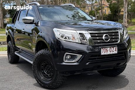 Black 2018 Nissan Navara Dual Cab Pick-up St-X (4X4)