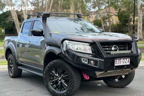 Grey 2018 Nissan Navara Dual Cab Pick-up St (4X4)