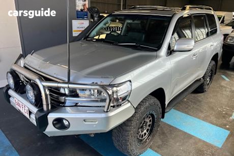 Silver 2018 Toyota Landcruiser Wagon Vx (4X4)