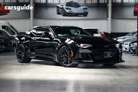 Black 2019 Chevrolet Camaro Coupe Zl1