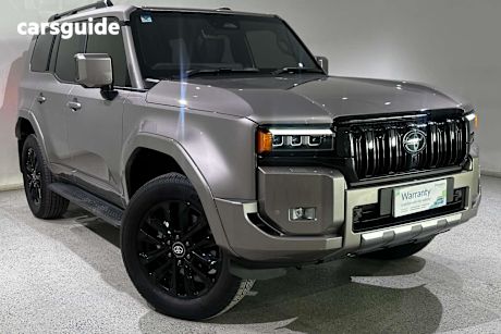 Bronze 2025 Toyota Landcruiser Prado SUV