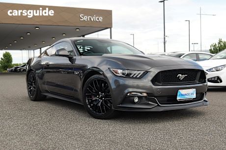 Grey 2017 Ford Mustang Coupe Fastback Gt 5.0 V8