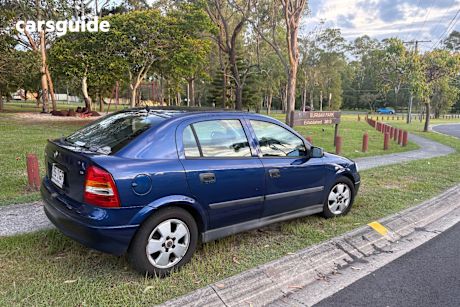 Blue 2003 Holden Astra Hatchback Cd