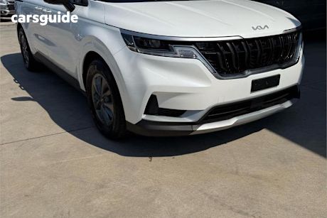 White 2022 Kia Carnival Wagon S