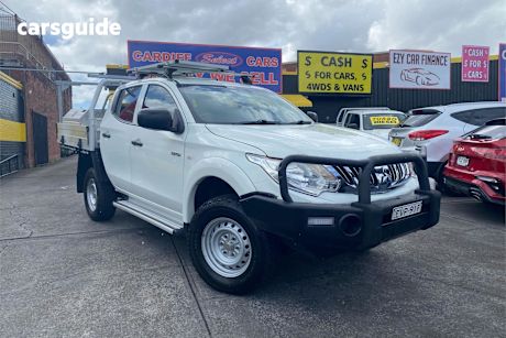 White 2015 Mitsubishi Triton Dual Cab Utility Glx (4X4)