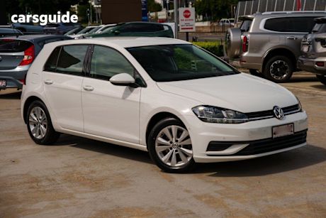 White 2018 Volkswagen Golf Hatchback 110 Tsi Trendline