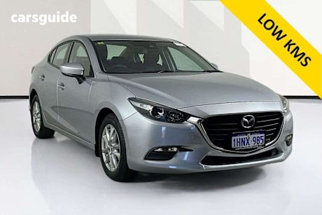 Silver 2016 Mazda 3 Sedan Neo