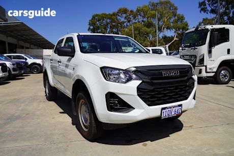 White 2025 Isuzu D-MAX Crew Cab Utility Sx (4X4)