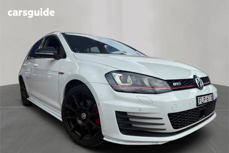 White 2015 Volkswagen Golf Hatchback Gti