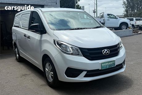 White 2021 LDV G10+ Van Barn Door