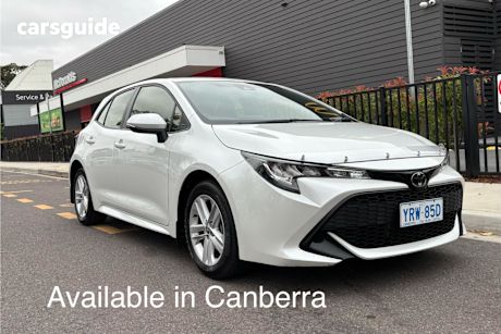 White 2022 Toyota Corolla Hatchback Ascent Sport
