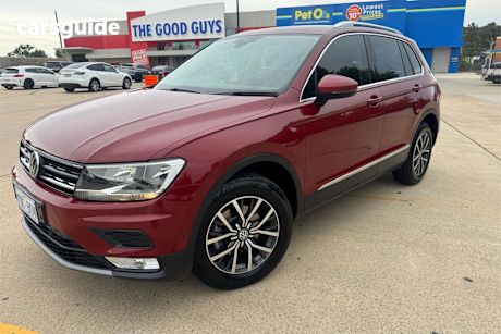 Red 2016 Volkswagen Tiguan Wagon 110 Tdi Comfortline