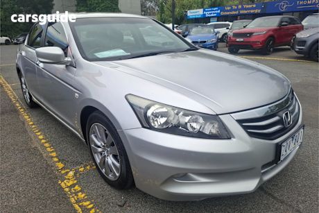 Silver 2013 Honda Accord Sedan Vti-L