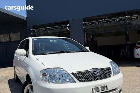 White 2004 Toyota Corolla Wagon Conquest