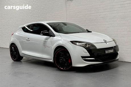 White 2012 Renault Megane Coupe Rs 265 Trophy