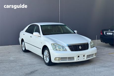 White 2005 Toyota Crown OtherCar ROYAL SALOON G