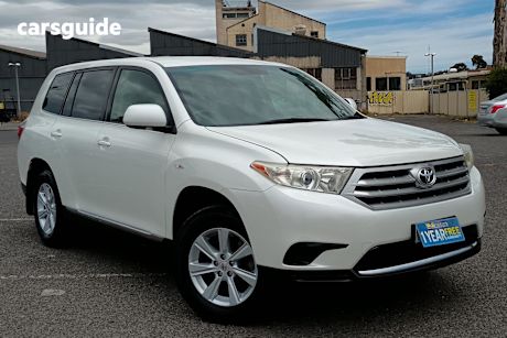 White 2011 Toyota Kluger Wagon Kx-R (Fwd) 7 Seat