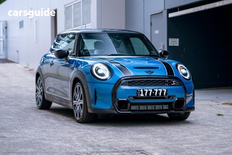 Blue 2023 Mini Cooper Hatchback S Mini Yours 3D Hatch