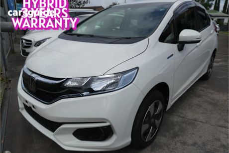 White 2018 Honda Fit Hatchback (Hybrid)