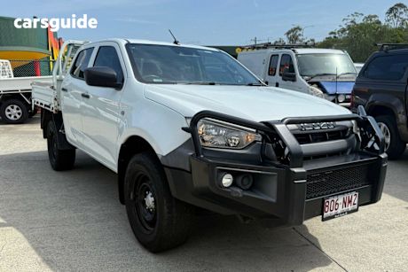 White 2022 Isuzu D-MAX Crew Cab Chassis Sx (4X4)