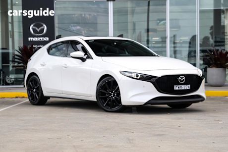 White 2020 Mazda 3 Hatchback G25 Astina