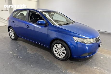 Blue 2012 Kia Cerato Hatchback Extra L.E