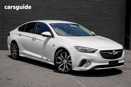 White 2018 Holden Commodore Liftback Rs