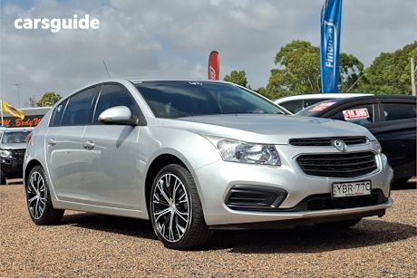 Silver 2015 Holden Cruze Hatchback Equipe