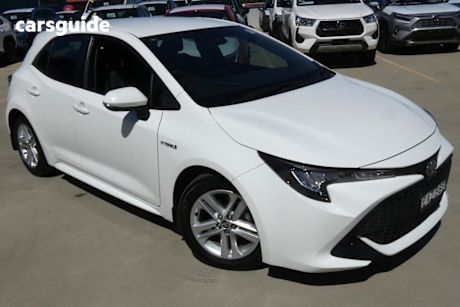 White 2019 Toyota Corolla Hatchback Ascent Sport (Hybrid)