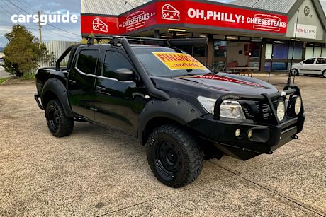 Black 2018 Nissan Navara Dual Cab Pick-up Sl (4X4)