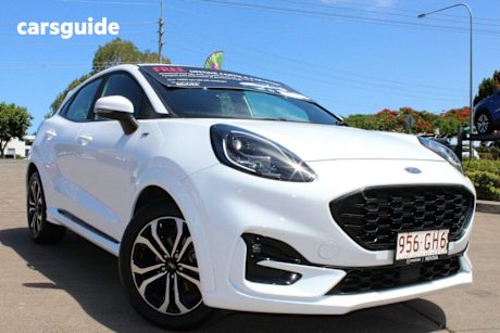 White 2022 Ford Puma Hatchback St-Line