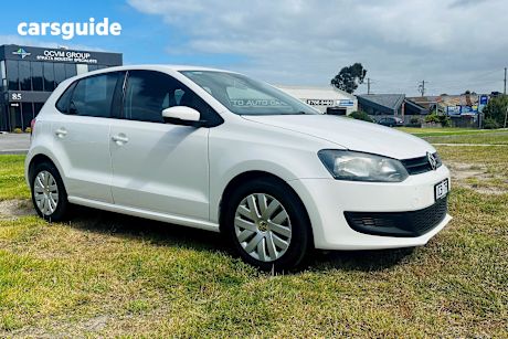 White 2014 Volkswagen Polo Hatchback Trendline