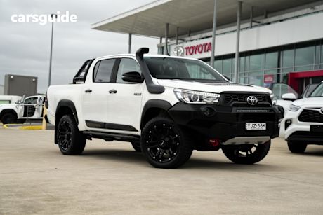 White 2019 Toyota Hilux Double Cab Pick Up Rugged X (4X4)