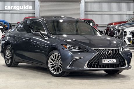 Grey 2023 Lexus ES300H Sedan Sports Luxury (Hybrid)