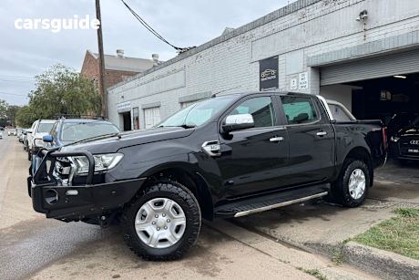 Black 2017 Ford Ranger Crew Cab Pickup Xlt 3.2 Hi-Rider (4X2)