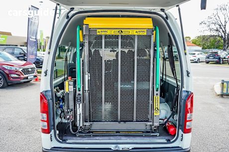 White 2017 Toyota HiAce Bus Commuter