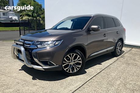 Brown 2016 Mitsubishi Outlander Wagon Ls (4X2)