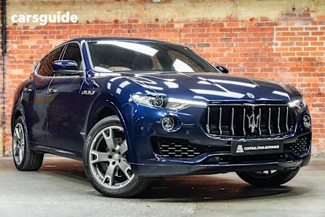 Blue 2018 Maserati Levante Wagon Granlusso