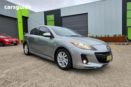 Silver 2013 Mazda 3 Sedan Maxx Sport